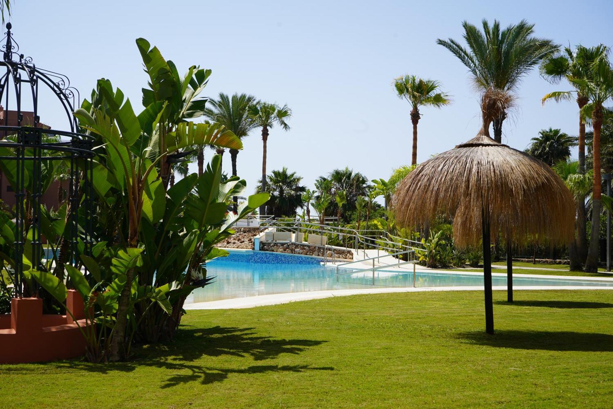 Playa Granada Golf Apartamentos con piscina y jacuzzi Motril Exterior foto